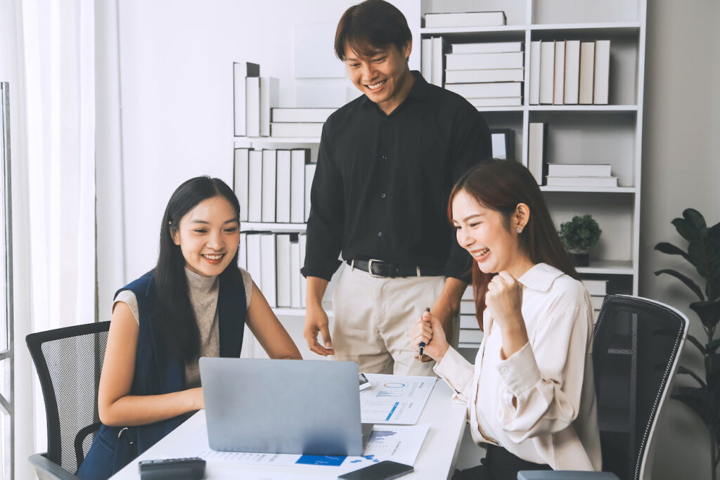 eClinicalWorks looking for a Bilingual Sales Account Executive